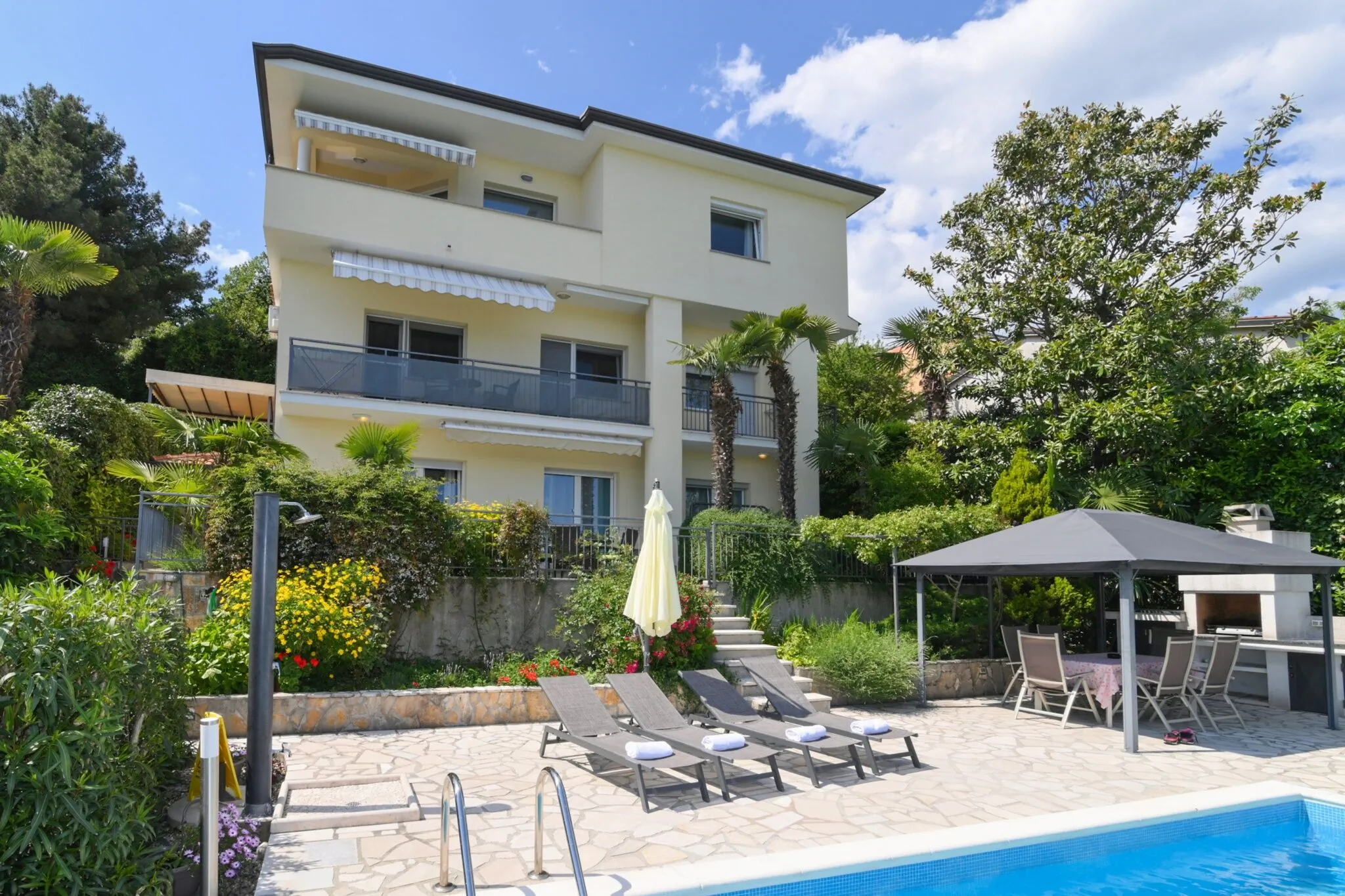 Apartment Grozić A1 Opatija