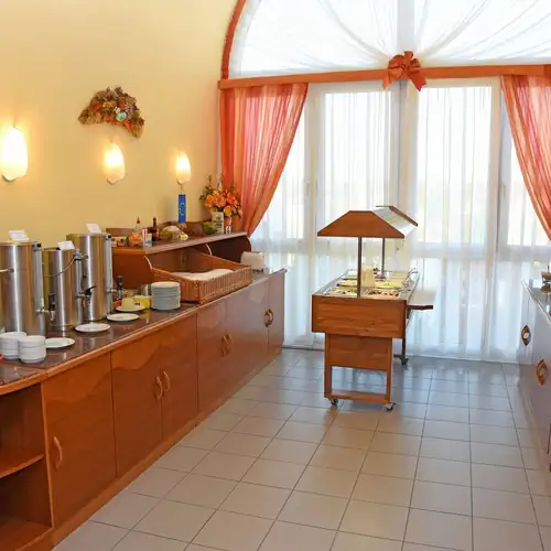 Hotel Napsugár Hévíz 006 kép