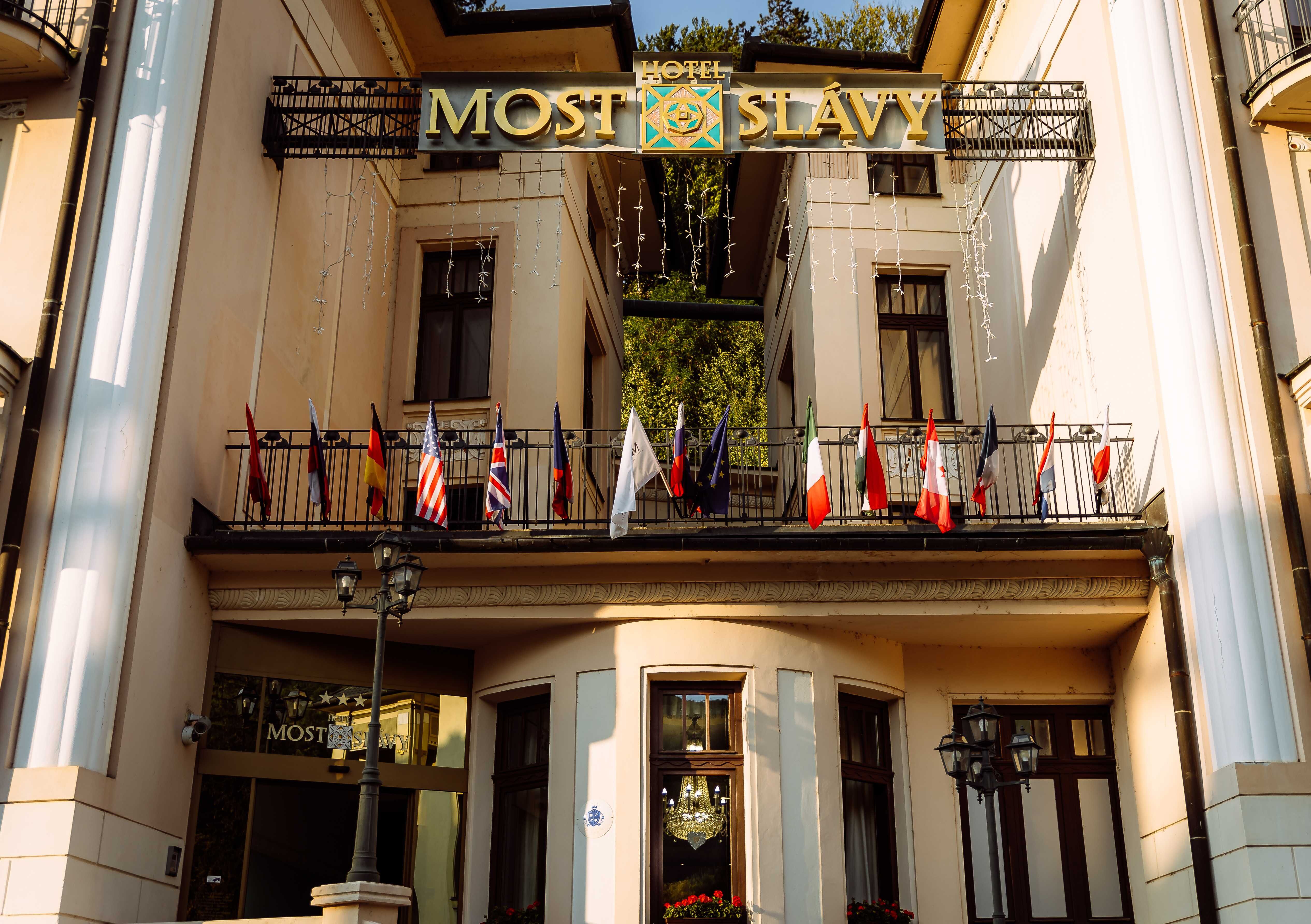 Hotel Most Slávy Trenčianske Teplice