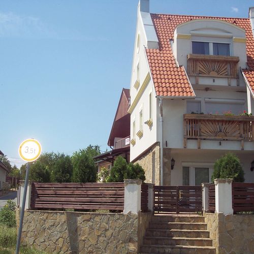 Lugas Apartman Csopak  3
