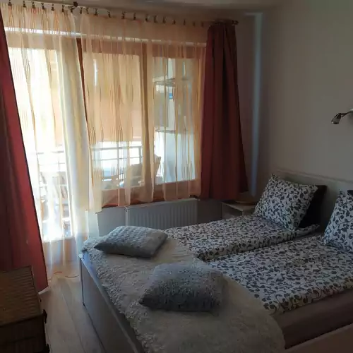 Kitti Apartman Balatonlelle 002 kép