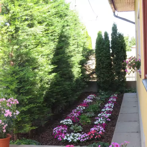 Hársfa Vendégház Siófok 002 kép