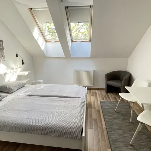 1-2 fős apartman, h&aacute;l&oacute;t&eacute;r