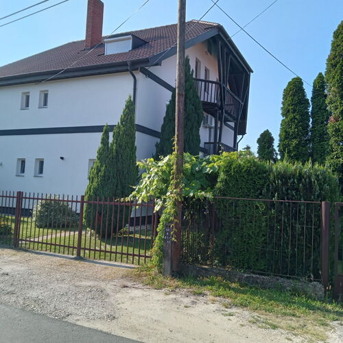 Anikó Apartman Keszthely  2