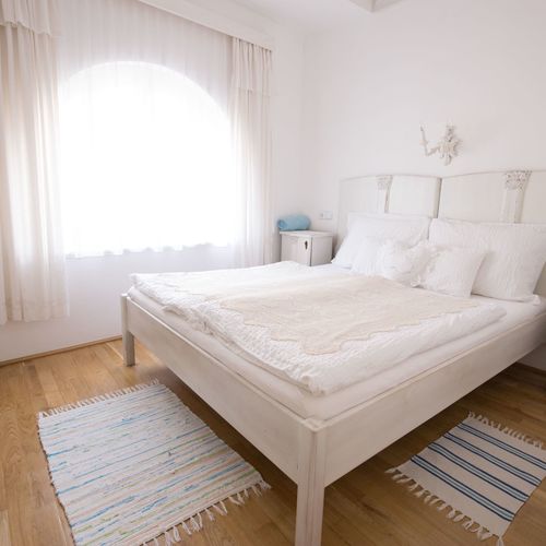 Bacchus Apartman - Borbarlang Vinotéka Badacsony  4