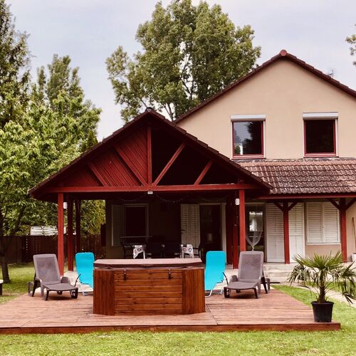 Tieff Apartmanház Balatonszárszó  4