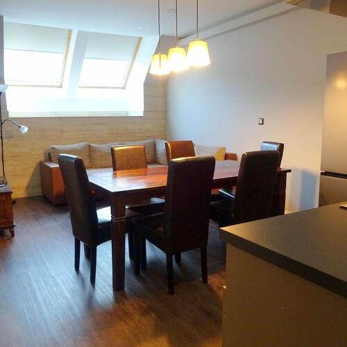 Corvin Point Rooms and Apartments - Szob&aacute;k &eacute;s Apartmanok csal&aacute;dok, bar&aacute;tok &eacute;s p&aacute;rok r&eacute;sz&eacute;re