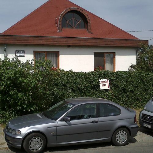 Zimmer Frei