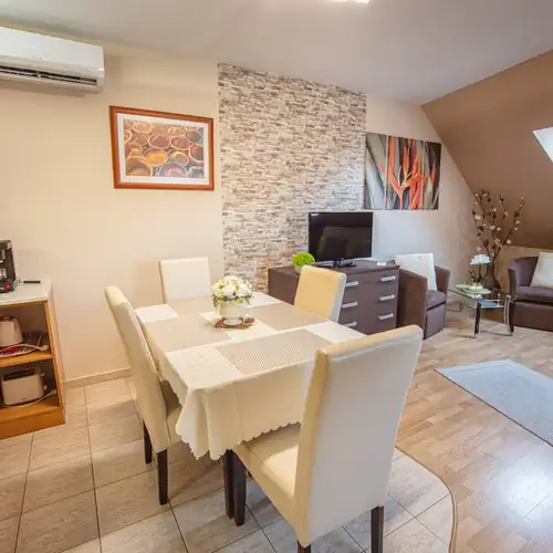 Delfin Apartman Sárvár 003 kép