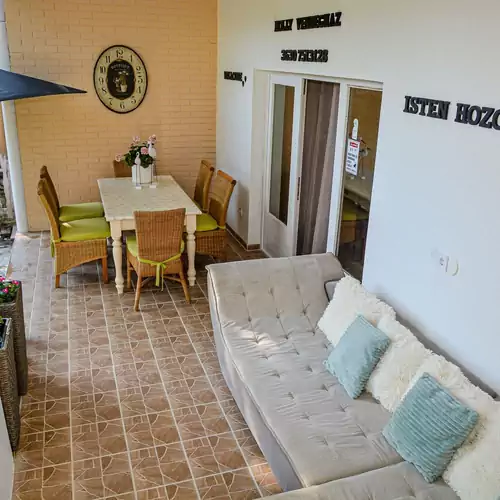 Holly Apartman Hajdúszoboszló 010 kép