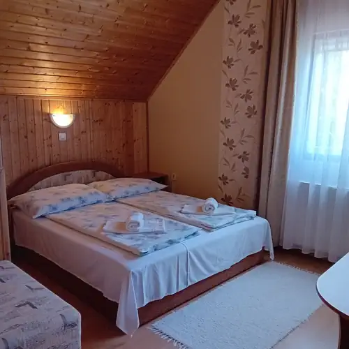 Irisz Apartmanház Siófok 017 kép