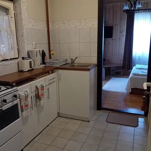 Irisz Apartmanház Siófok 020 kép