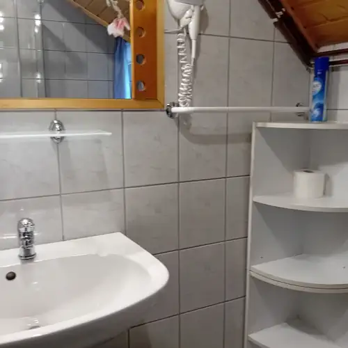 Irisz Apartmanház Siófok 021 kép