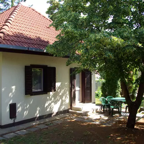 Esthajnal Apartmanok Ábrahámhegy 001 kép
