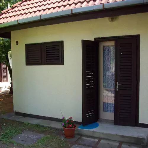 Esthajnal Apartmanok Ábrahámhegy 007 kép