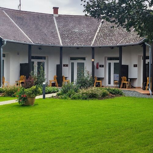 Apartmanház kívülről