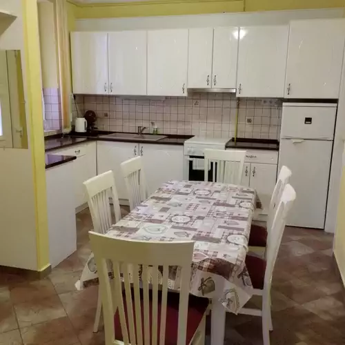 Gesztenye Apartman Makó 007 kép