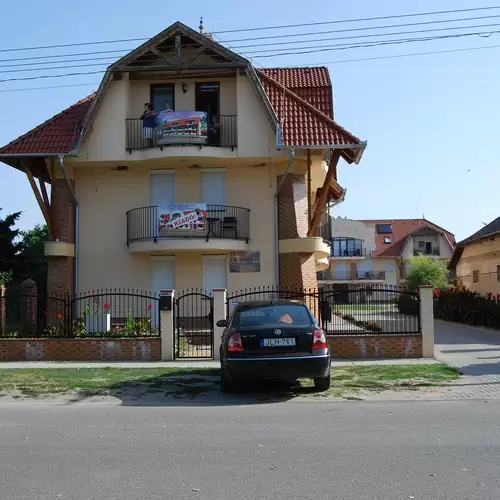 Korona Apartmanház Cserkeszőlő 008 kép