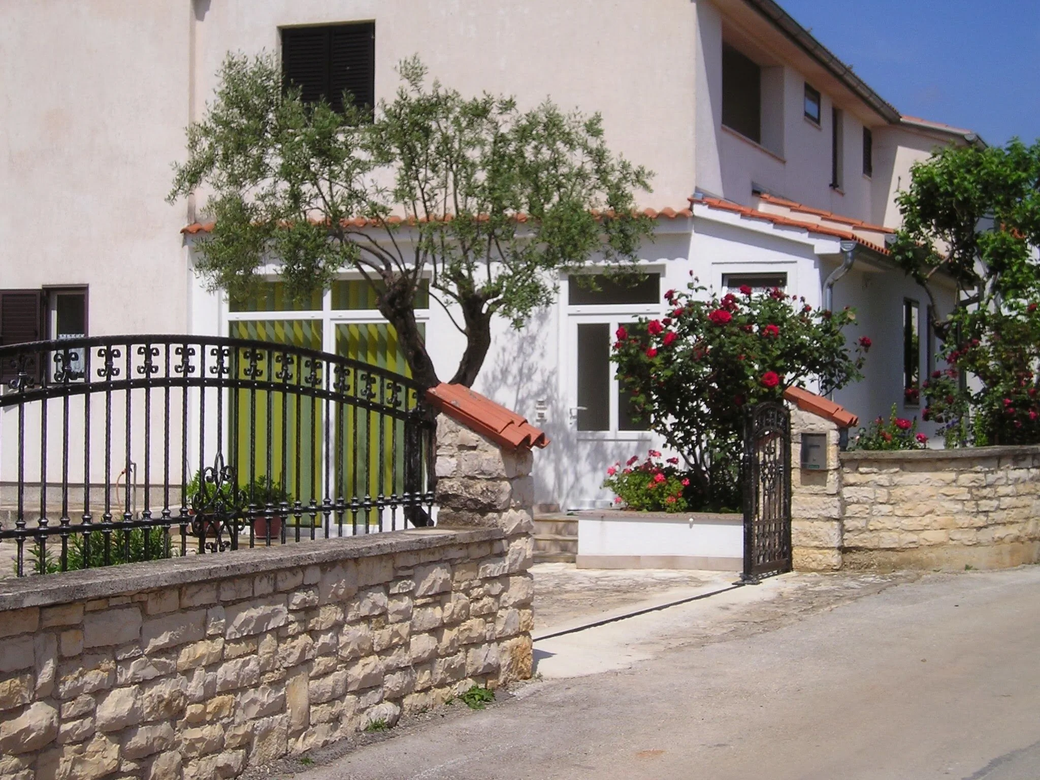 Ulaz u dvori&scaron;te