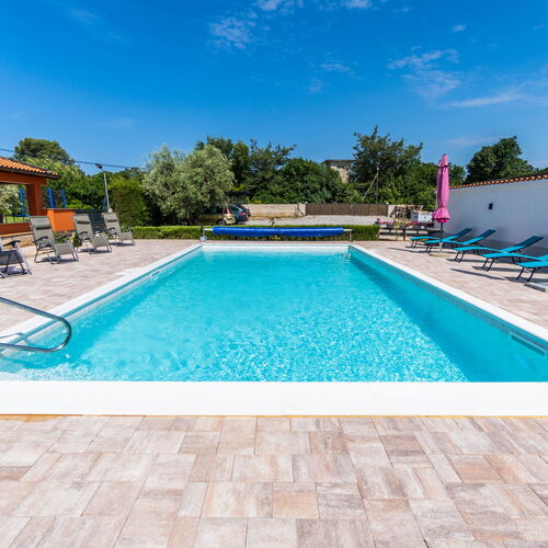 Apartmani Ana Pula  4