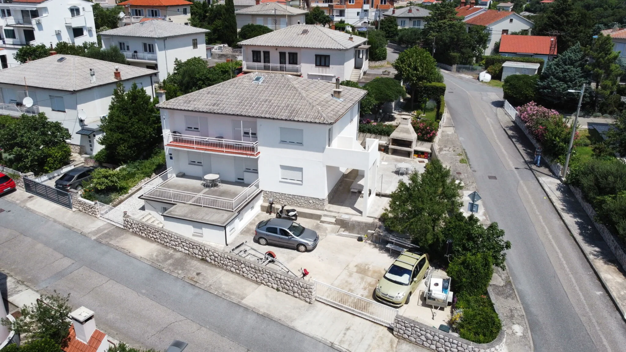 Apartments Kabalin