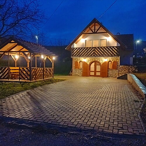 Vadrózsa Nyaraló Balatongyörök  2