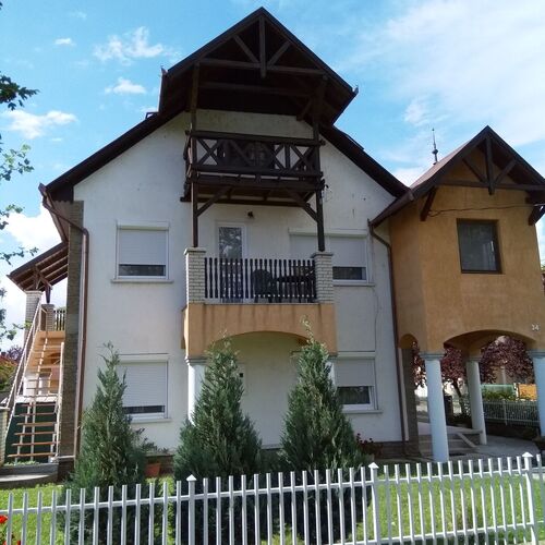 Edit Mama Apartmanja Balatonboglár  4