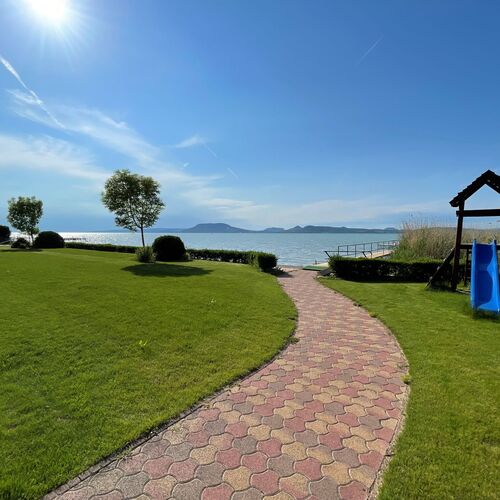 Hársas Apartmanház Balatonboglár