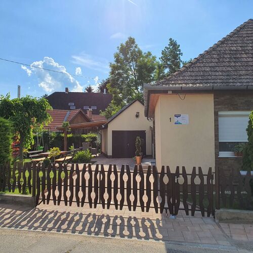 Szücs Apartman Balatonlelle  4