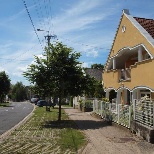 Sárga Rózsa Apartmanház Balatongyörök  2