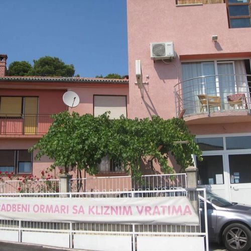 Apartmani Dina Pula  4
