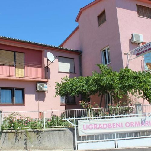 Apartmani Dina Pula  3
