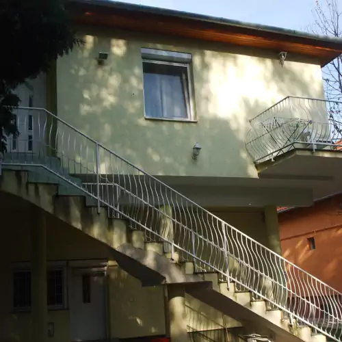 Galántai Apartman Zalakaro 004 kép