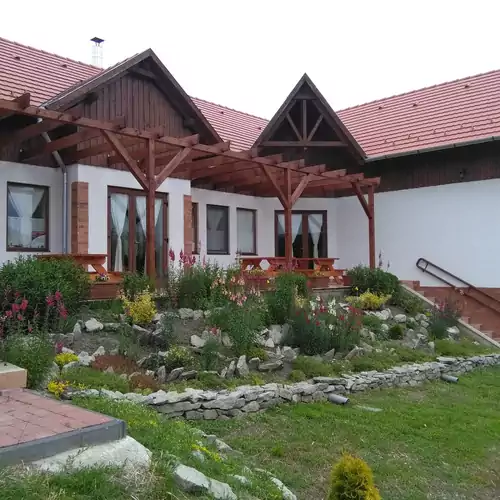 Kaptárkő Vendégház Kác 002 kép