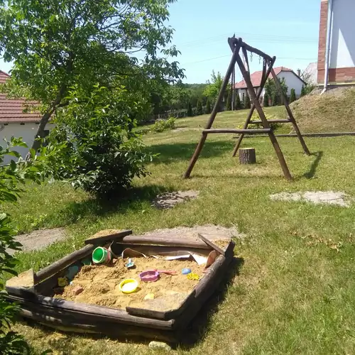 Kaptárkő Vendégház Kác 004 kép