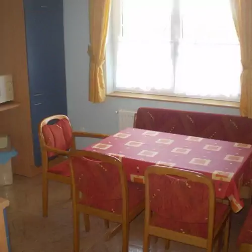 Rádi Apartman Balatonföldvár 006 kép