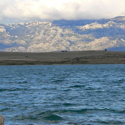 Kilátás a Velebitre