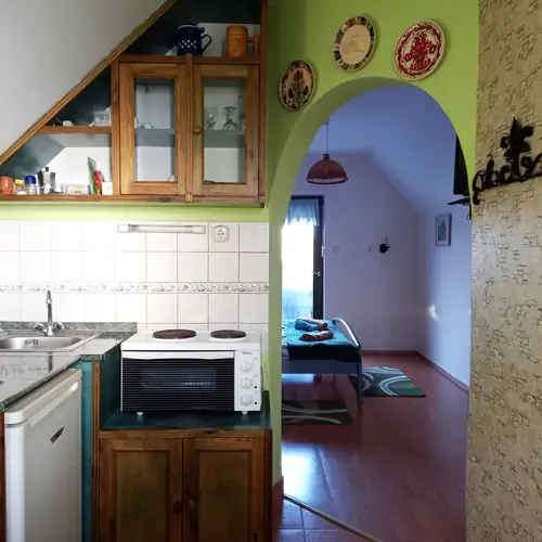 2 szem&eacute;lyes apartman konyha