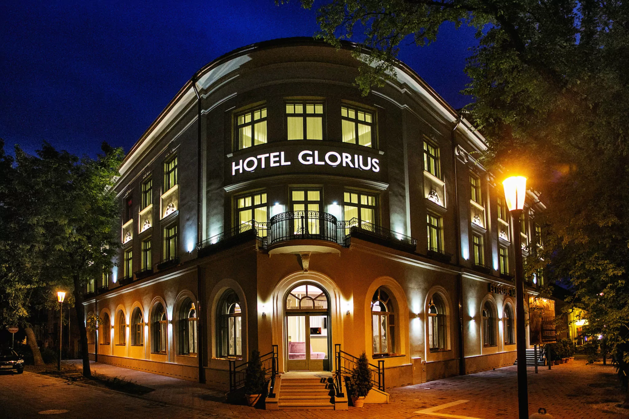 Grand Hotel Glorius Makó 002