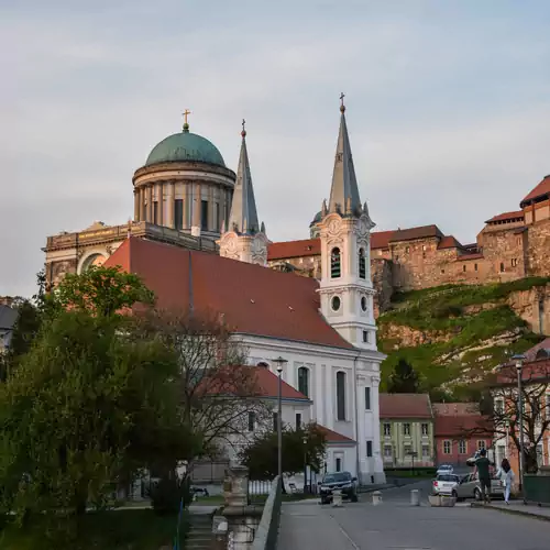 Lila Akác Vendégház Esztergom 002 kép