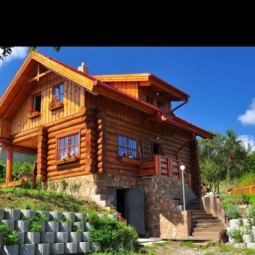 Rönkfa Lak Szilvásvárad