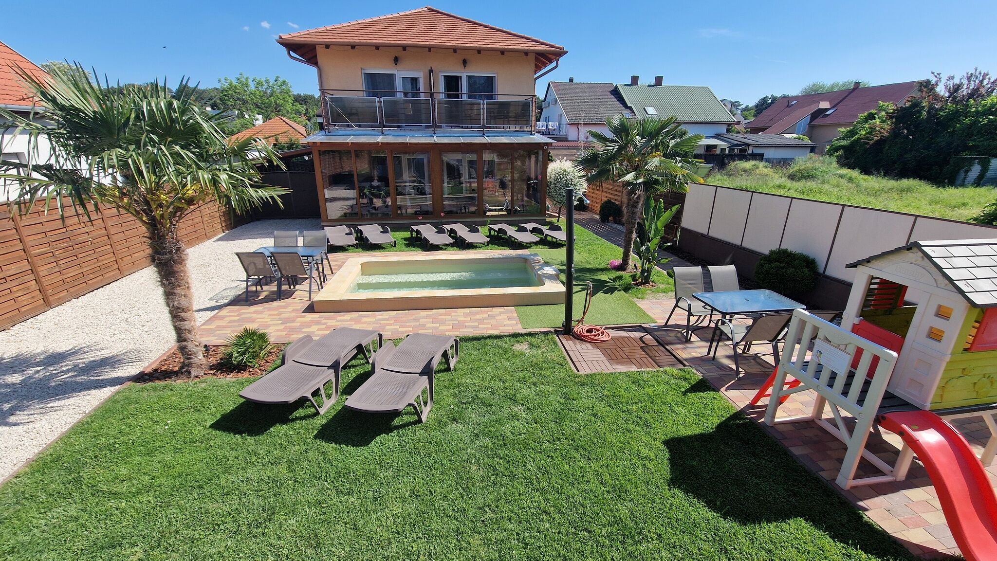 Napsugár Villa B Siófok