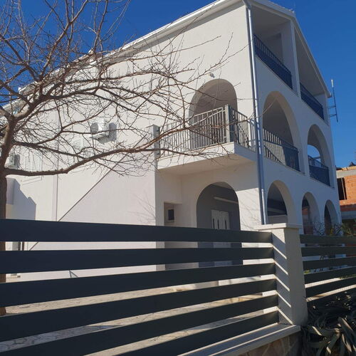Apartmani Pralija Sevid  2