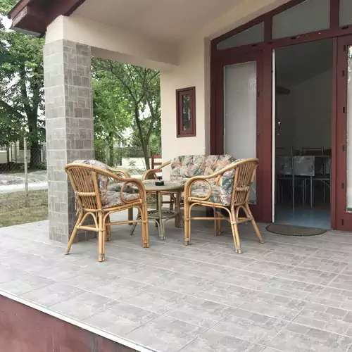Nefelejcs Apartman Soltvadkert 007 kép