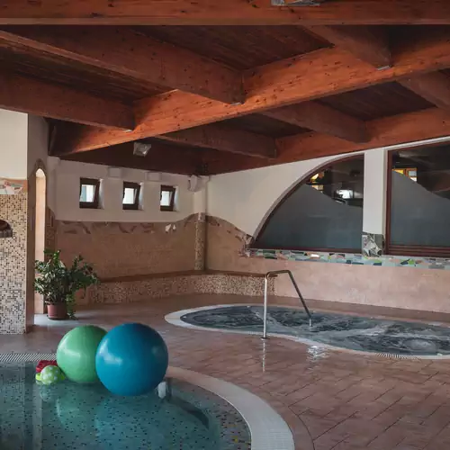 Hétkúti Wellness Hotel és Lovaspark Mór 015 kép