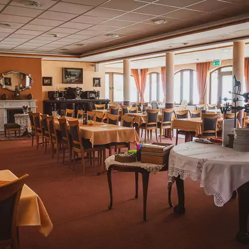 Hétkúti Wellness Hotel és Lovaspark Mór 040 kép