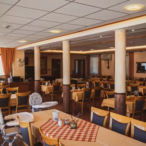 Hétkúti Wellness Hotel és Lovaspark Mór 045 kép