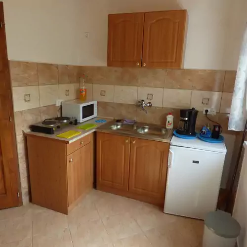 Eleonóra Apartman Siófok 003 kép