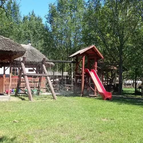 Tamás-tanya Lovas Vendégház Debrece 011 kép