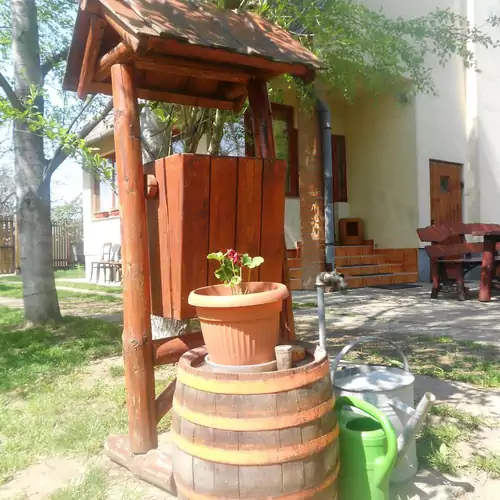 Tamás-tanya Lovas Vendégház Debrece 003 kép